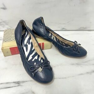 Anne Klein iflex flats leather 7.5 blue